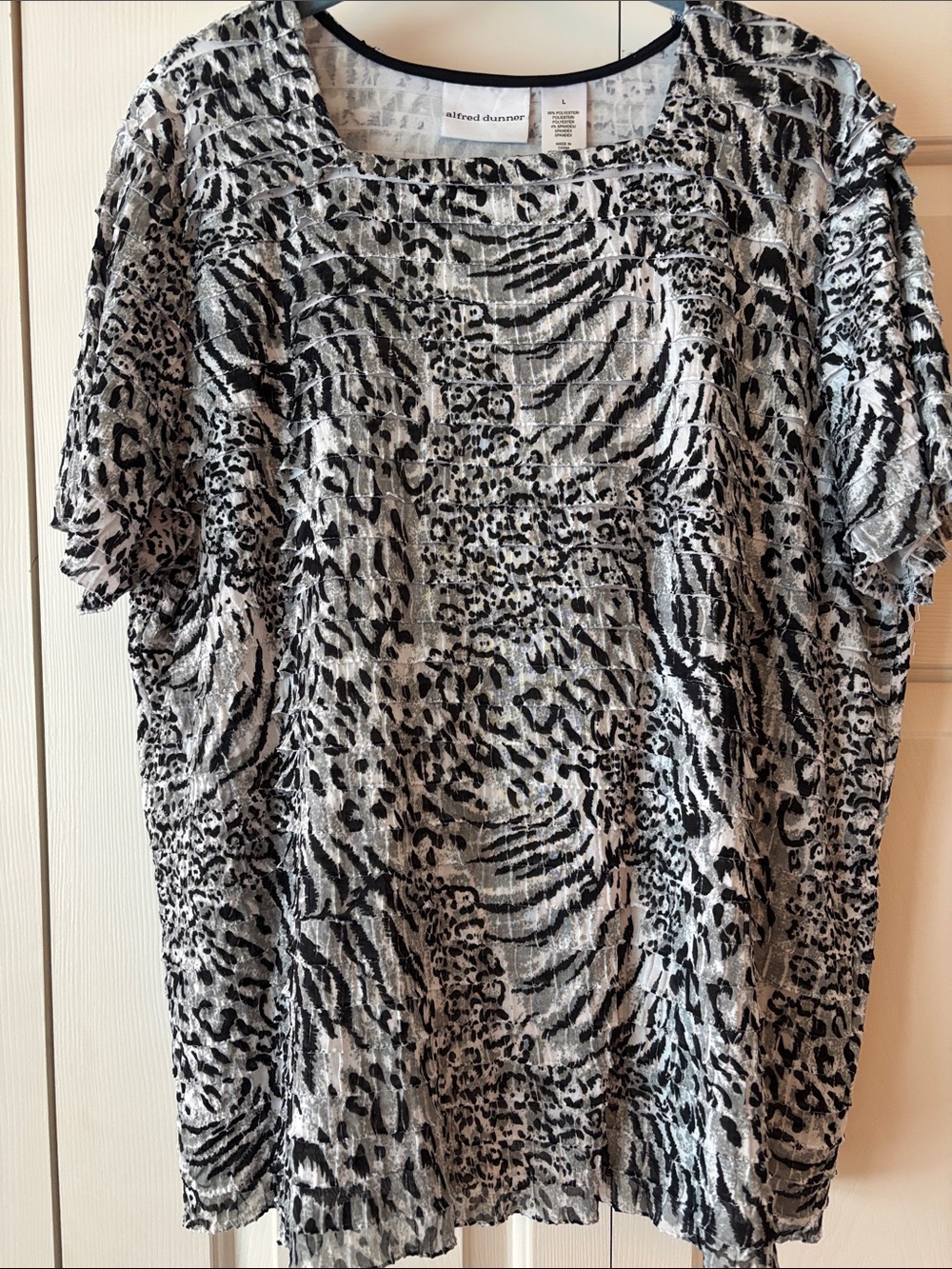 Alfred Dunner Black & White Animal-Print Short Sleeve Ruffle Top